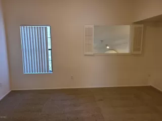 Photo #4: 6145881 Listing