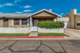 Photo #1: 6145928 Listing