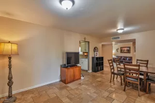 Photo #2: 6146008 Listing