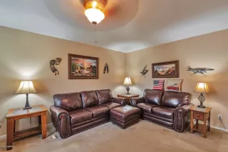 Photo #6: 6146008 Listing
