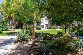 Photo #5: 6146057 Listing