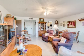 Photo #6: 6146314 Listing 