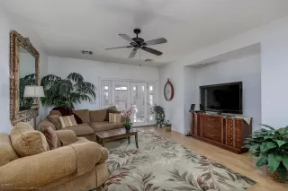 Photo #3: 6146331 Listing