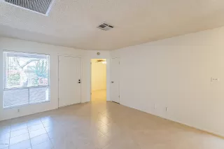 Photo #2: 6146347 Listing