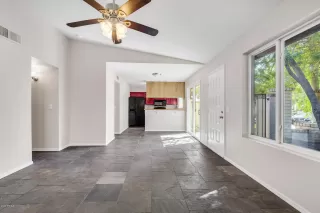 Photo #6: 6146576 Listing