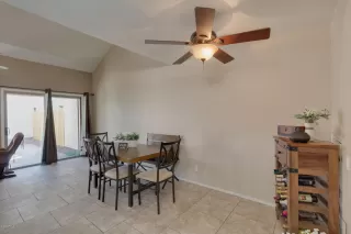 Photo #6: 6146619 Listing