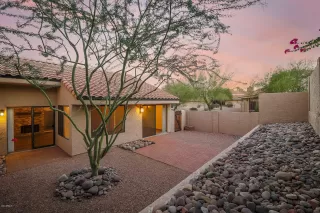 Photo #2: 6146702 Listing