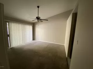 Photo #4: 6146845 Listing