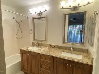 Photo #5: 6146845 Listing