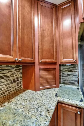 Photo #5: 6147115 Listing 