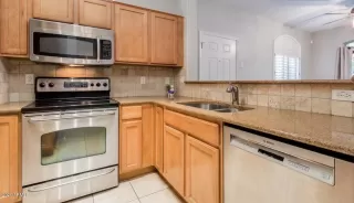 Photo #5: 6147540 Listing