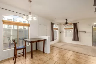 Photo #6: 6147893 Listing