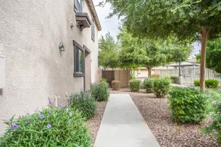 Photo #2: 6148377 Listing 