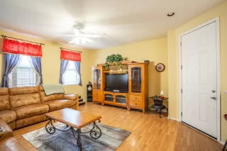 Photo #6: 6148377 Listing 