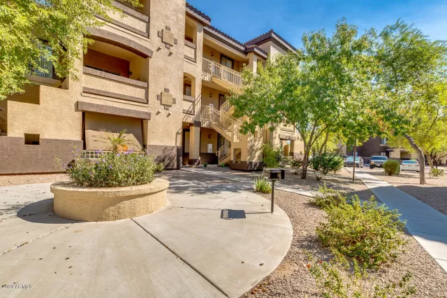 MLS: 6148464 Condo For Sale