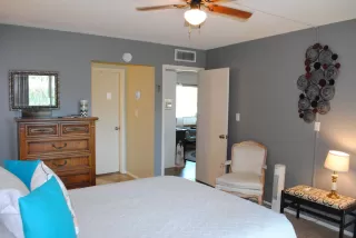 Photo #6: 6148468 Listing