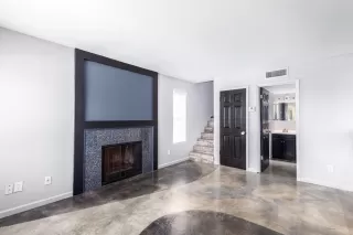 Photo #5: 6148507 Listing