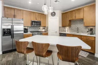 Photo #3: 6148534 Listing 