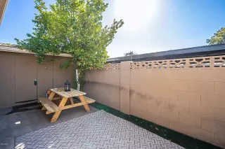 Photo #2: 6148587 Listing