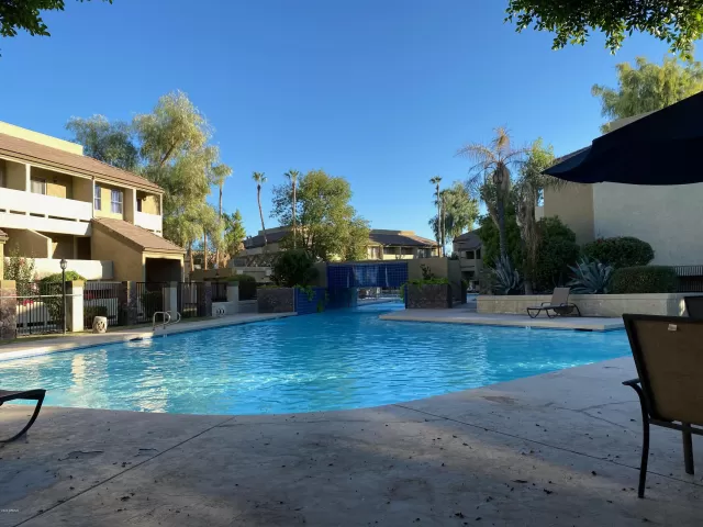 MLS: 6149110 Condo For Sale