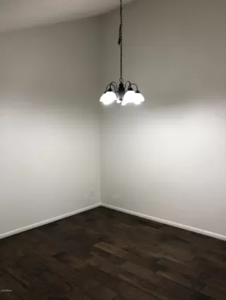 Photo #6: 6149500 Listing