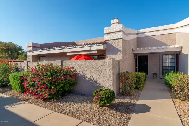 MLS: 6149764 Condo For Sale