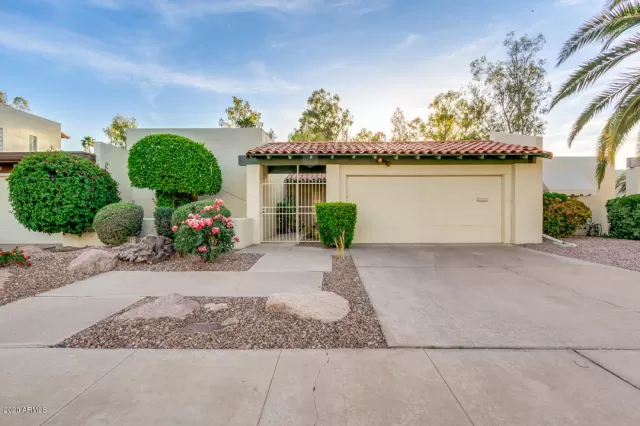 MLS: 6149771 Condo For Sale