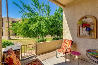 Photo #4: 6149901 Listing