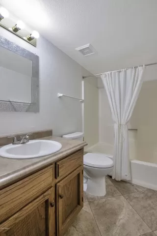 Photo #1: 6150008 Listing