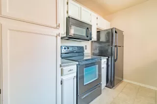 Photo #4: 6150033 Listing 