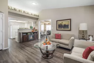 Photo #3: 6150262 Listing 