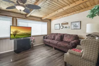 Photo #6: 6150262 Listing 