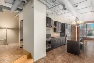 Photo #4: 6150264 Listing 