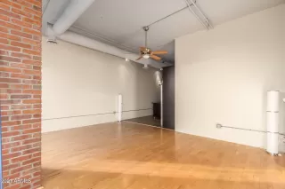 Photo #6: 6150264 Listing 