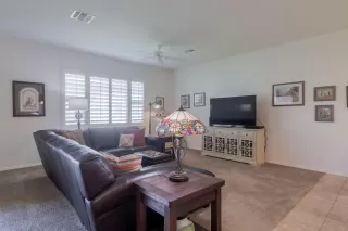 Photo #4: 6150385 Listing 