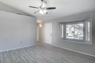 Photo #5: 6150427 Listing 