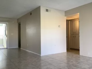 Photo #5: 6150501 Listing 