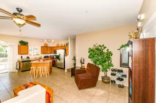 Photo #3: 6150606 Listing 