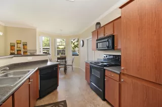 Photo #6: 6150788 Listing 