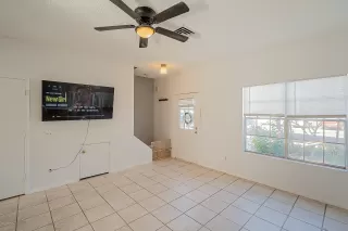 Photo #6: 6150923 Listing