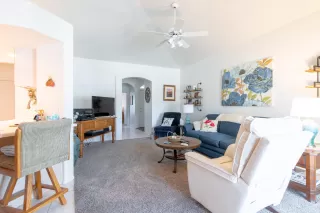 Photo #3: 6151024 Listing