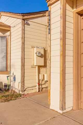 Photo #2: 6151156 Listing