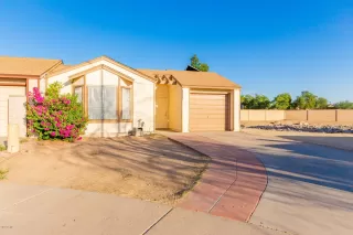 Photo #4: 6151156 Listing