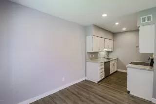 Photo #4: 6151287 Listing 