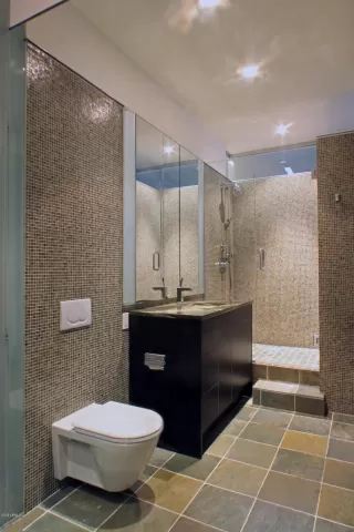 Photo #5: 6151390 Listing 