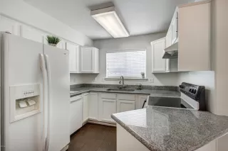 Photo #1: 6151461 Listing 