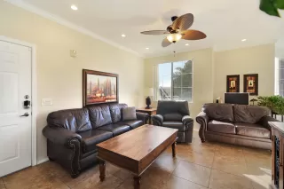 Photo #1: 6151661 Listing