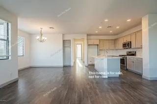 Photo #5: 6152684 Listing