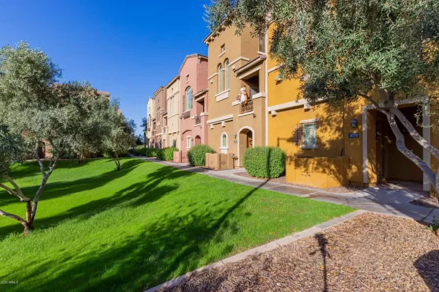 MLS: 6152703 Condo For Sale