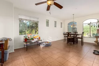 Photo #5: 6152703 Listing